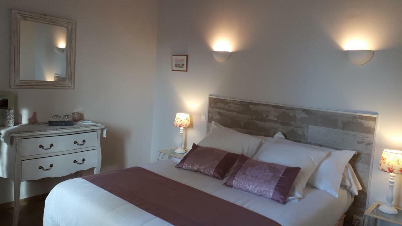 Le Domaine Du Mijarnier Bed & Breakfast Montbeugny Luaran gambar