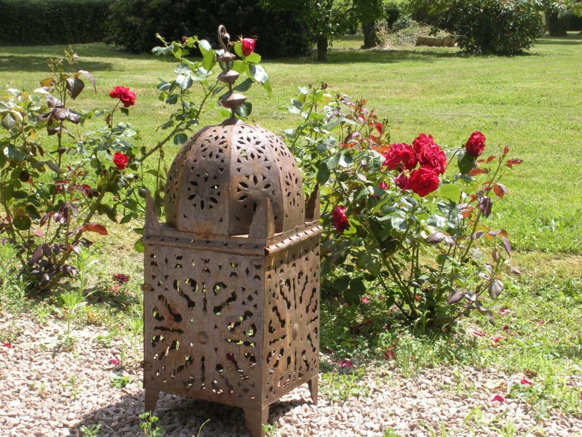 Le Domaine Du Mijarnier Bed & Breakfast Montbeugny Luaran gambar